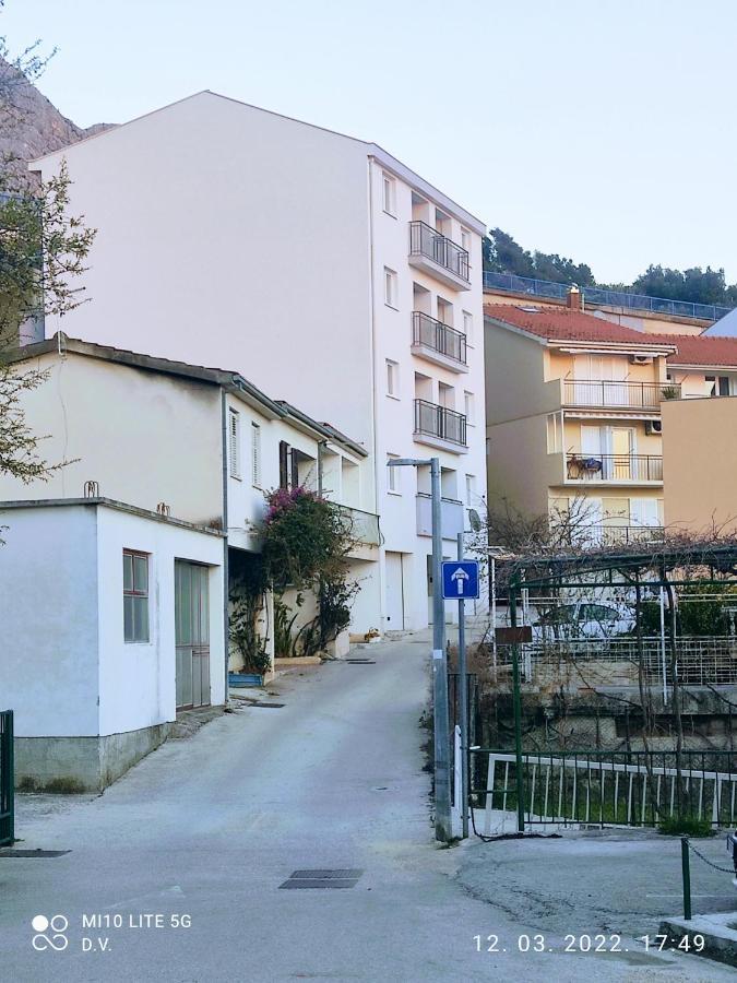 Apartmani Daniela Podgora Luaran gambar