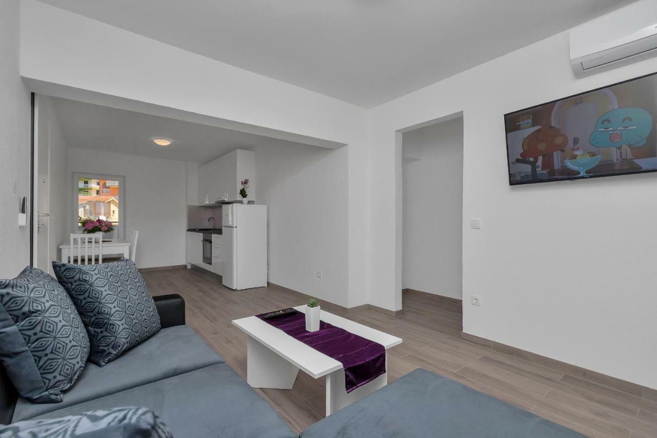 Apartmani Daniela Podgora Luaran gambar