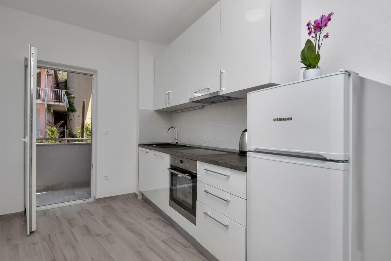 Apartmani Daniela Podgora Luaran gambar