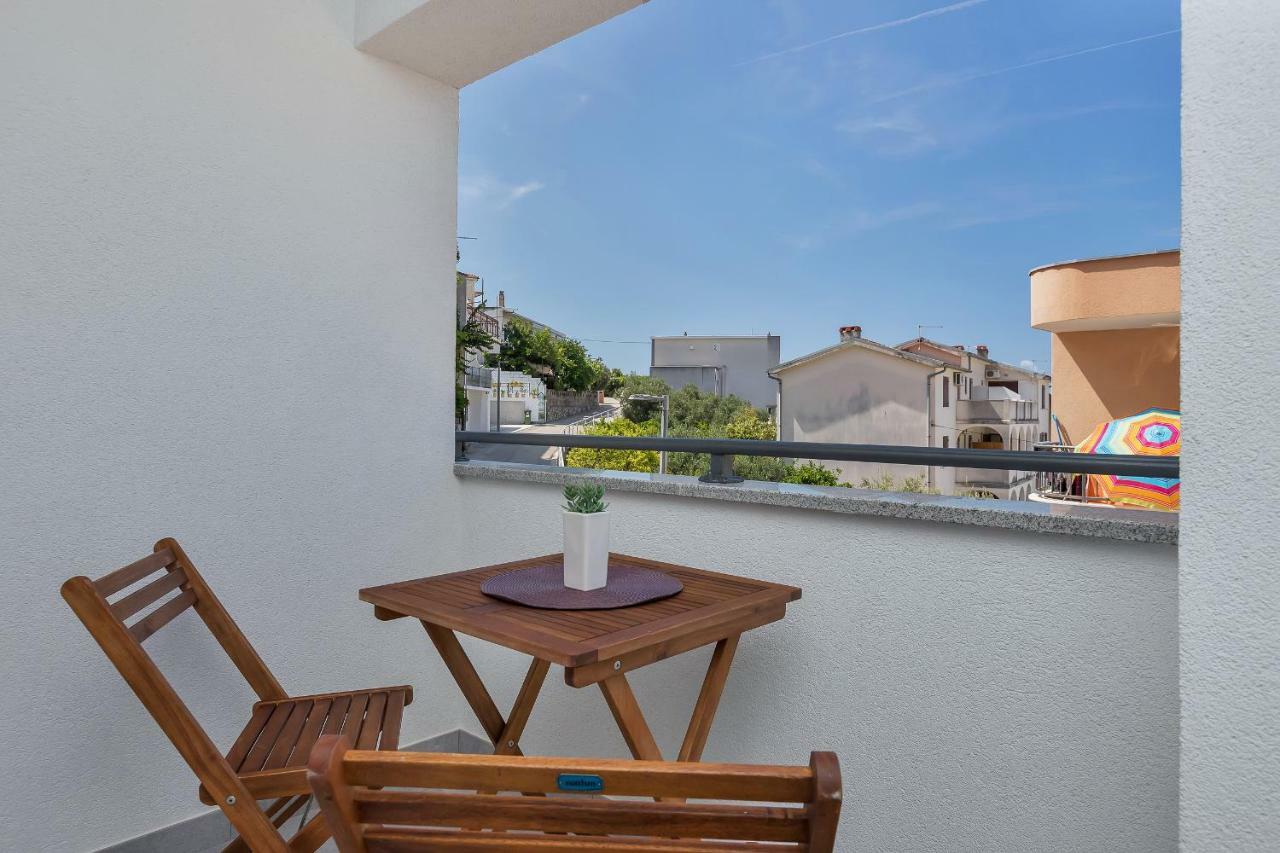 Apartmani Daniela Podgora Luaran gambar